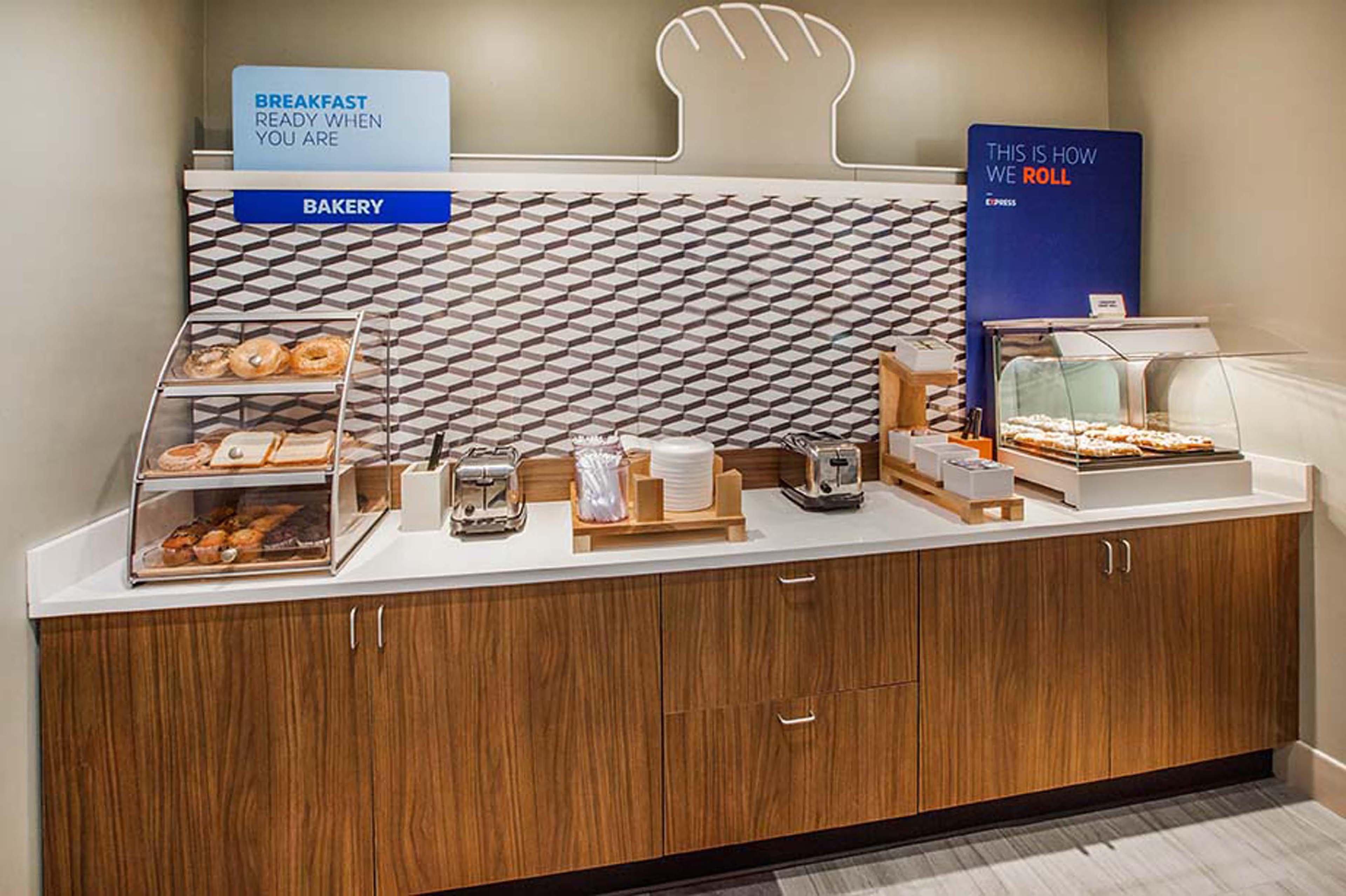 Holiday Inn Express Hotel & Suites Irving Dfw Airport North By Ihg Eksteriør billede