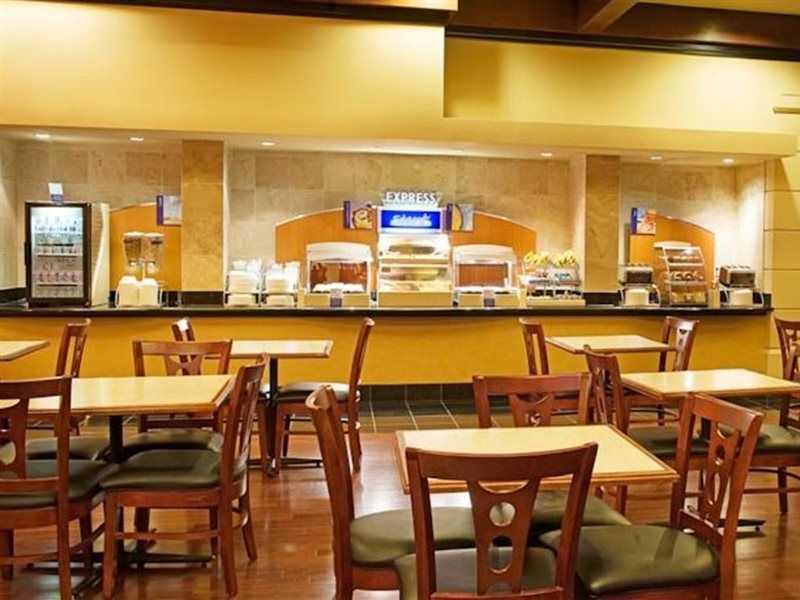 Holiday Inn Express Hotel & Suites Irving Dfw Airport North By Ihg Eksteriør billede